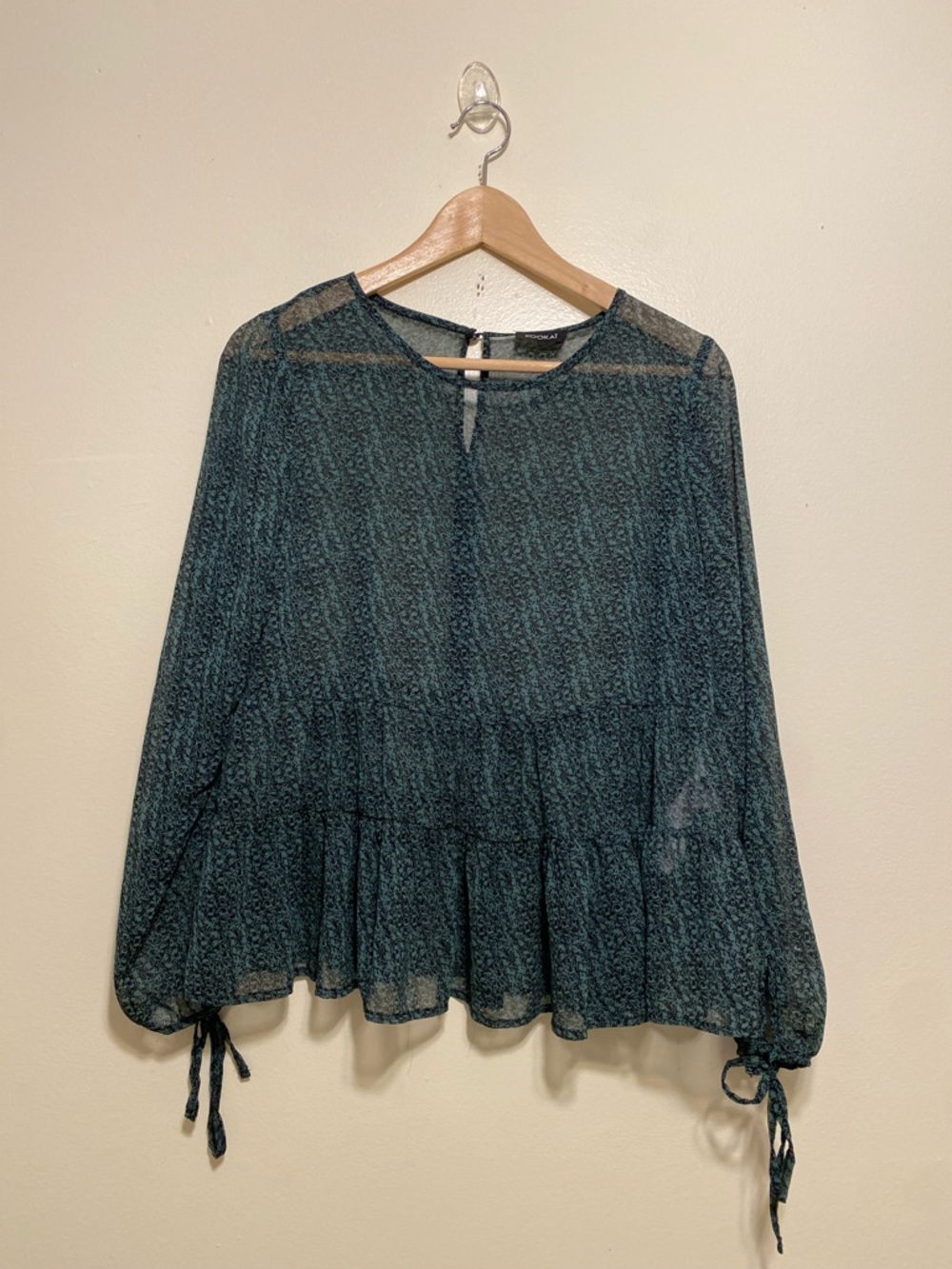 KOOKAI Sheer green Long-Sleeve Peplum Blouse. Size 36